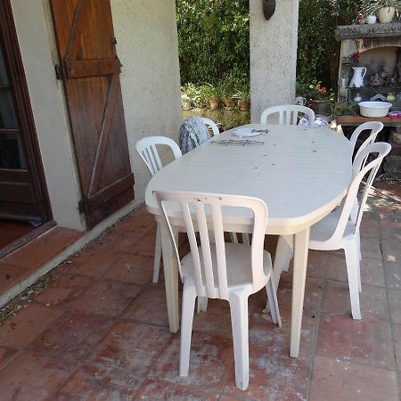 Appartement indépendant dans La Croix du Sud Le Pradet Exterior foto